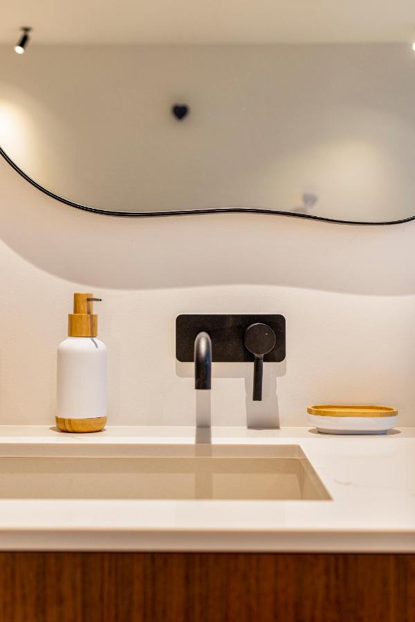 Vrijdagmarkt By Lit D'art Apartment